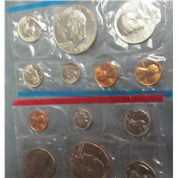 920. 1974 US Mint Set. Original as Issued.