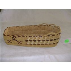 wonderful Native American handmade miniature Fraser river Salish cradle 2"