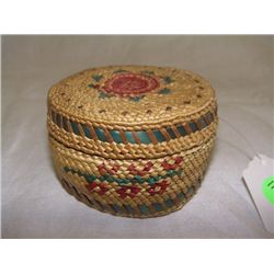 miniature Raffia childresn basketsMakah pictorial "Flowers" treasure basket 2"