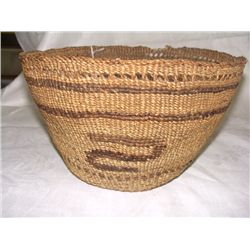 wonderful Native American handmade Grand Rhonde / Coos bay basket  5 x 10