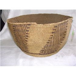 wonderful Native American handmade 19th Cent Skokomish basket 6 1/2 x 12