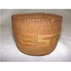 wonderful Native American handmade Tlingit Spruce root cup 3 x 4