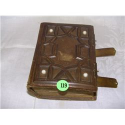 great, civil war era (Victorian) photo album with loads of photos, soldiers & kids ect (loads)