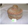 Image 1 : Native American pine needle rattle top covered basket colored thread