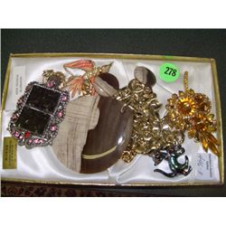 nice tray of estate jewelry
