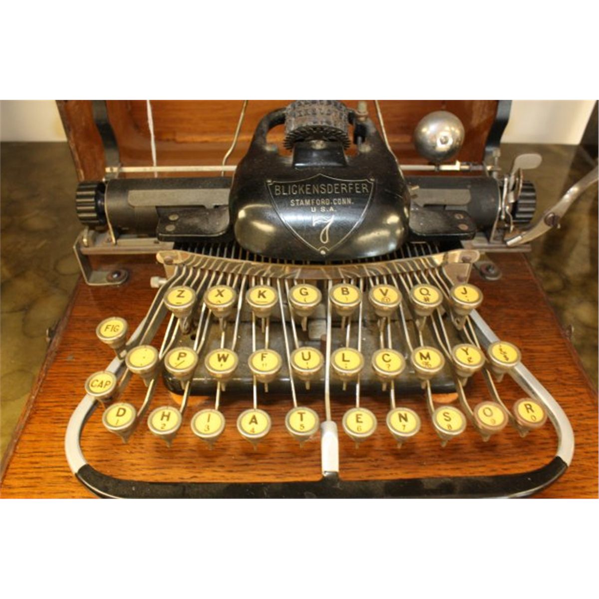 Oak cased Blickensderfer typewriter 7