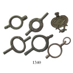 Lot of 6 cuprous watch keys.