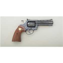 Colt Diamondback DA revolver, .38 cal., 4”  ventilated rib barrel, blue finish, checkered  combat wo