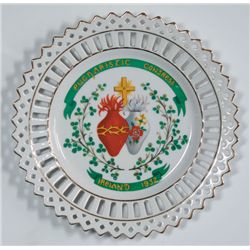 1932: Eucharistic Congress decorative ribbon plates