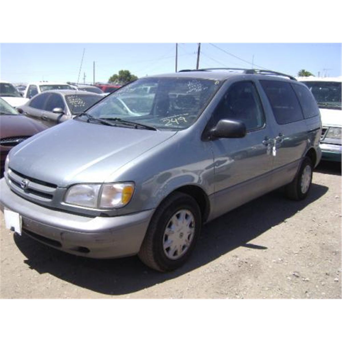 Toyota sienna 2000