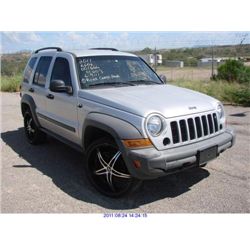 2005 -  JEEP LIBERTY SPORT