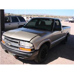 1999 -  CHEVROLET S - 10