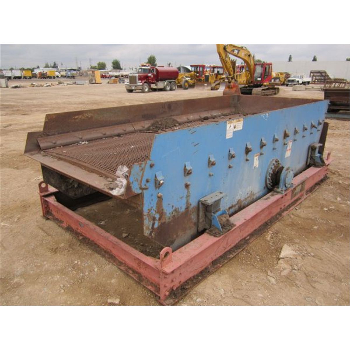 Simplicity 5'x12' Vibratory Rock Shaker Screen