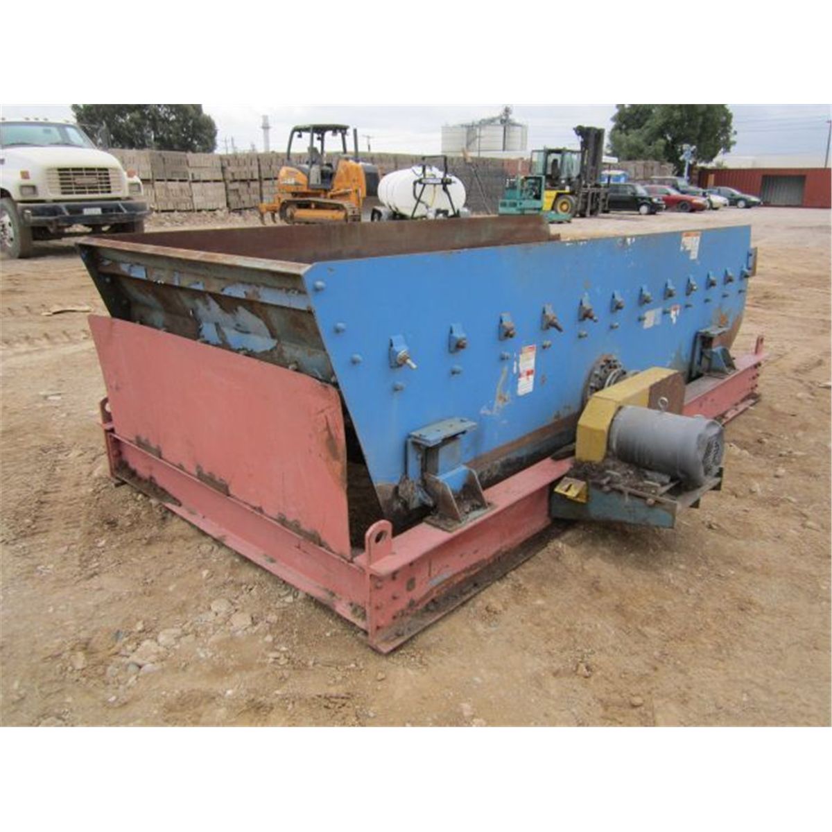 Simplicity 5'x12' Vibratory Rock Shaker Screen