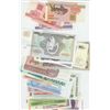 Image 1 : 30 WORLD BANKNOTES CURRENCY UNCIRCULATED