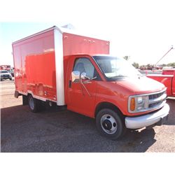 2000 CHEVROLET G30