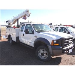 2007 FORD F550 XL
