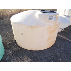 PLASTIC 550 GAL TANK;