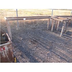 METAL TABLE;