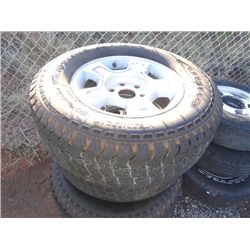 265/70R17 HUMBO & WHEELS ;