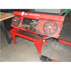 INDUSTRIAL METAL BANDSAW;