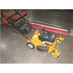 CUB CADET SRC-621 SELF PROPELLED MOWER W/REAR BAG & ATTCH;