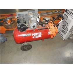 PORTER CABLE 135PSI, 25 GAL AIR COMPRESSOR W/HOSE;