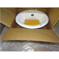 WHITE COUNTERTOP 20'X17' SINK ;