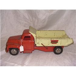 20" Buddy L Heavy Hauling dump truck