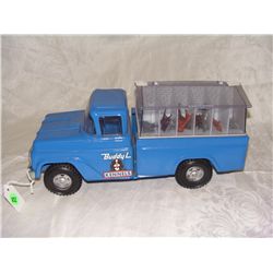 13" Buddy L Kennels truck with dogs, top plastic cover loose