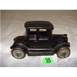 4" cast iron car Black