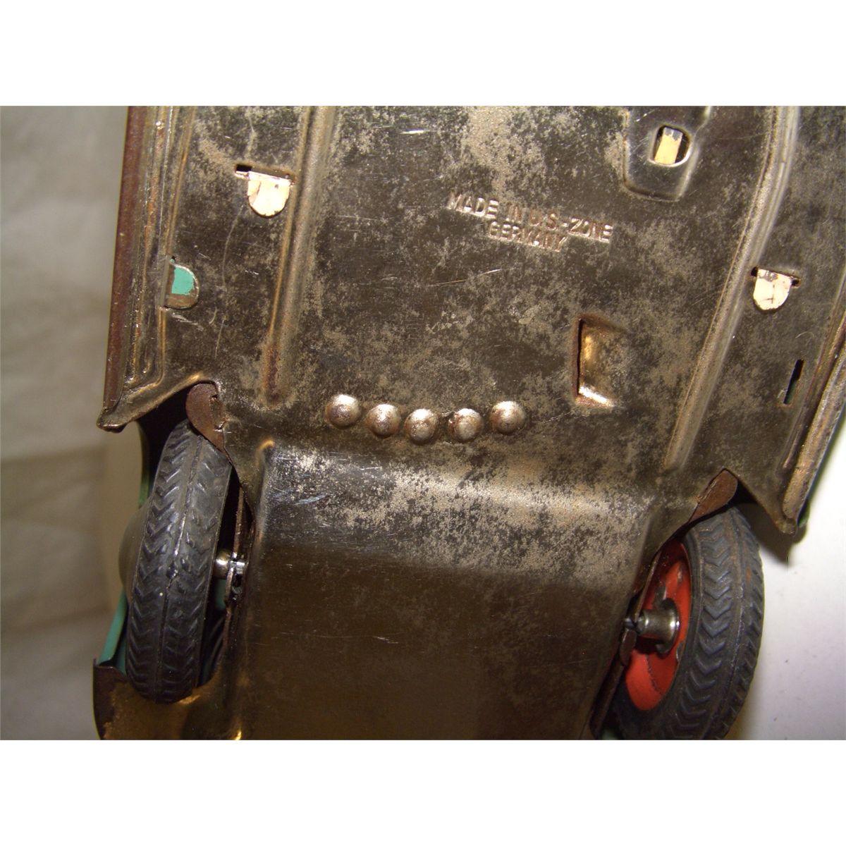 10" German US zoned tin wind up toy car BMW