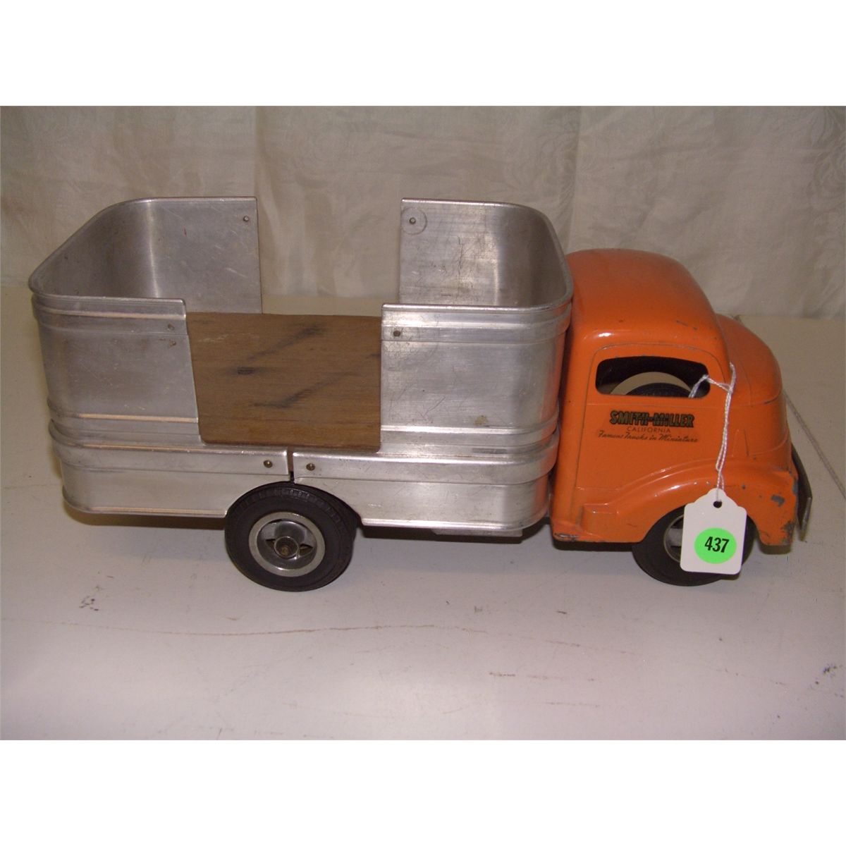 14" Smith Miller delivery truck