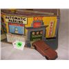 Image 3 : "Keystone Garage" Toy Auto parking Car Cardboard structure