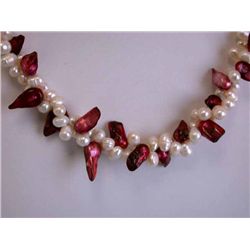 Fresh Water and Mother of Pearl Necklace