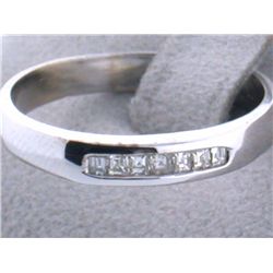 14k White Gold Diamond Ring