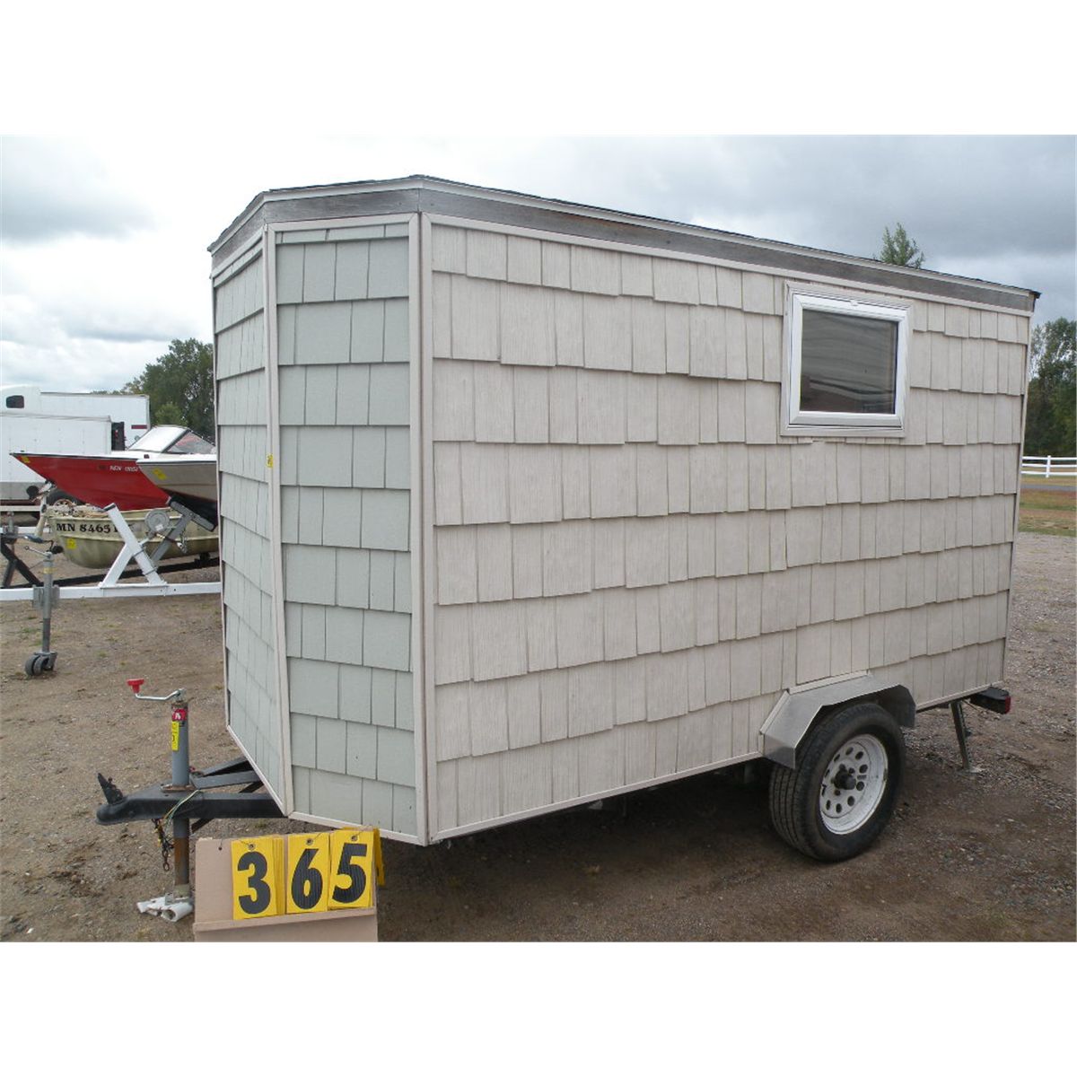 Fish House on Wheels SN 42WFS1017TC347009