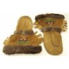 Image 2 : Large pair of nicely beaded leather mittens