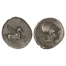 Estátera. 350-300 a.C. ANAKTORION. Anv.: Pegaso a derecha, debajo monograma. Rev.: Atenea con casco 