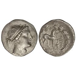 Tetradracma. 150-145 a.C. KYME. AEOLIS. Anv.: Cabeza diademada de la amazona Kyme a derecha. Rev.: C