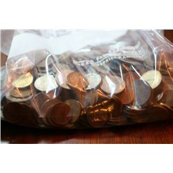 Bag Of 500 World Coins & Tokens