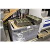 Image 1 : PALLET OF BREAD TRAYS & BAKE PANS