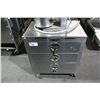 Image 1 : TOAST MASTER STAINLESS STEEL 3 DRAWER WARMING