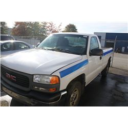 2000 WHITE GMC SIERRA P/U SL SERIES