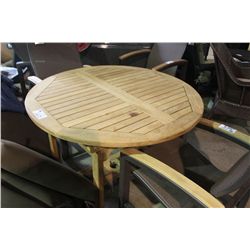 EXTENDABLE CIRCULAR TEAK PATIO TABLE