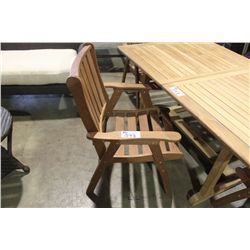 TEAK ARM CHAIR