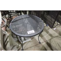 GEAY MESH CIRCULAR END TABLE