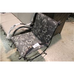 BLACK METAL CURVED ARM CHAIR WITH CUSHION