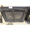 Image 1 : VALOR FENDER FIRE DOUBLE DOOR CAST SURROUND GAS