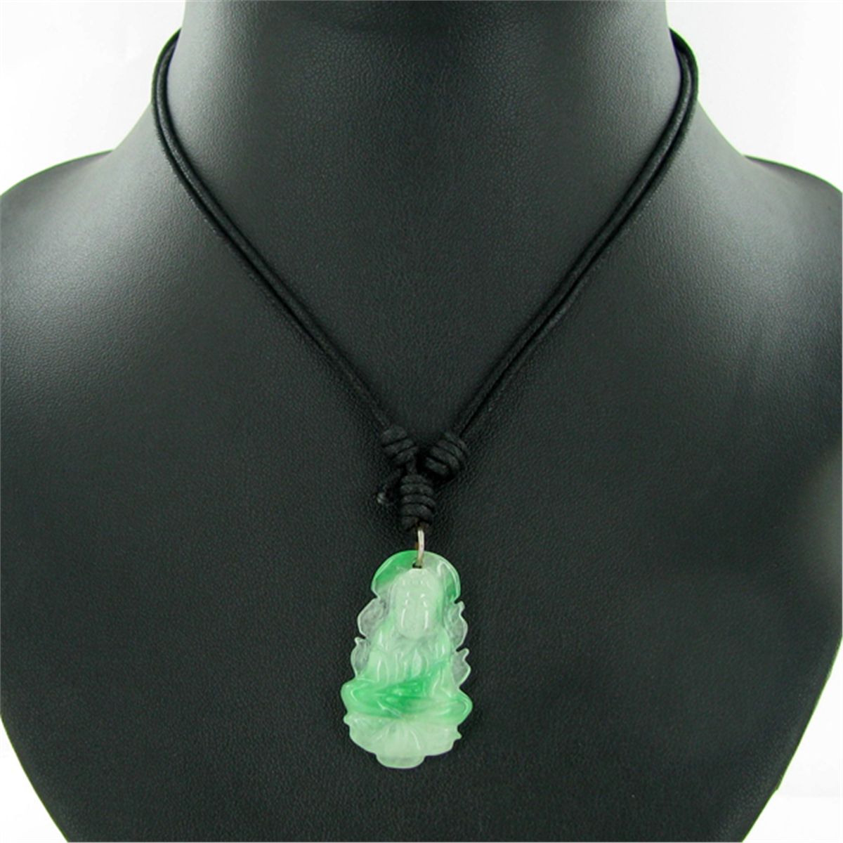 35ct Green Jade Buddha Pendant Necklace (JEW-3584)